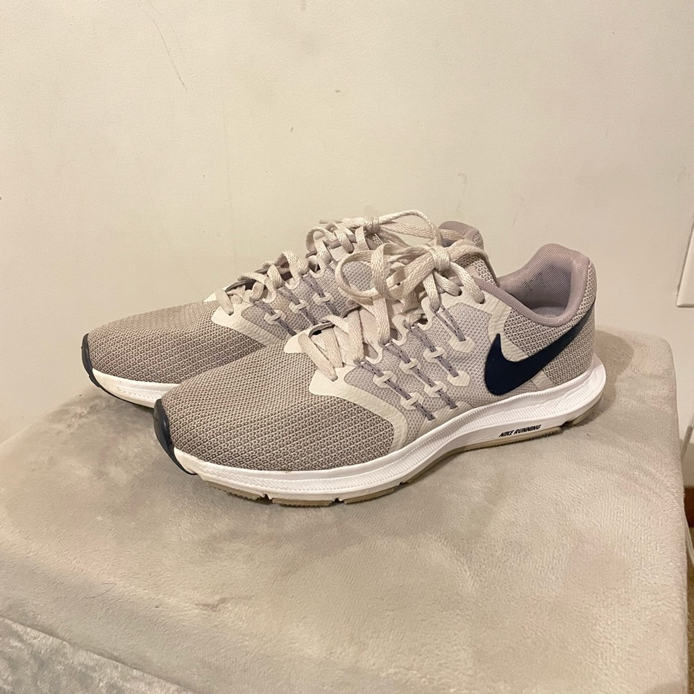 Nike Run Swift
